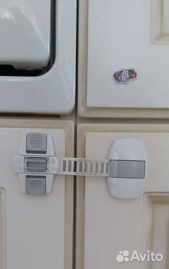 Фиксатор для дверей заглушки для розеток Икеа