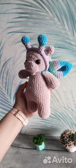 Бегемотик, который мечтает стать бабочкой