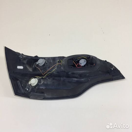 Фонарь задний правый Audi Q7