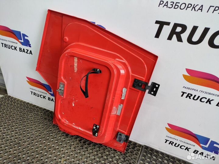 Крышка инструментального ящика левого Renault T