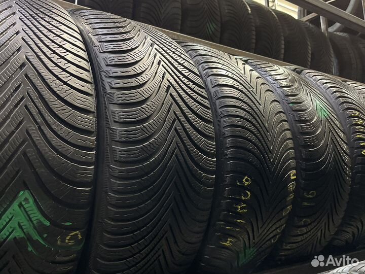 Michelin Alpin 5 215/55 R16 97H