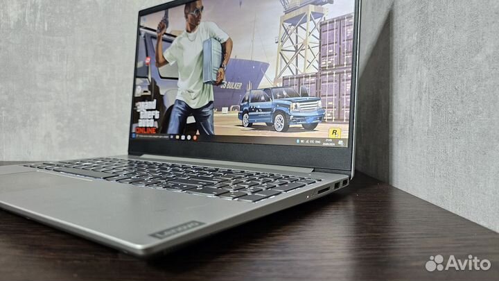 Мощный ноутбук Lenovo Ryzen 7/12гб/SSD/fullhd