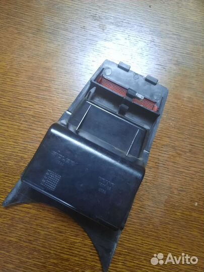 Пепельница volvo 940 740