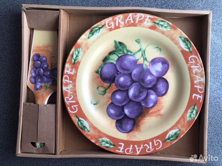 Тортница с лопаткой фарфор