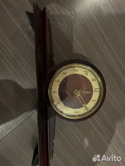 Часы настольные механические СССР