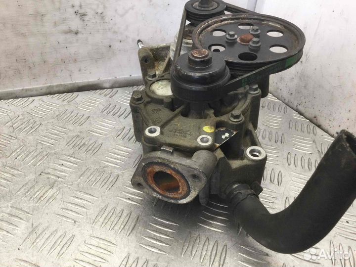 Помпа Jaguar X-Type 4X4E8508AA AJ