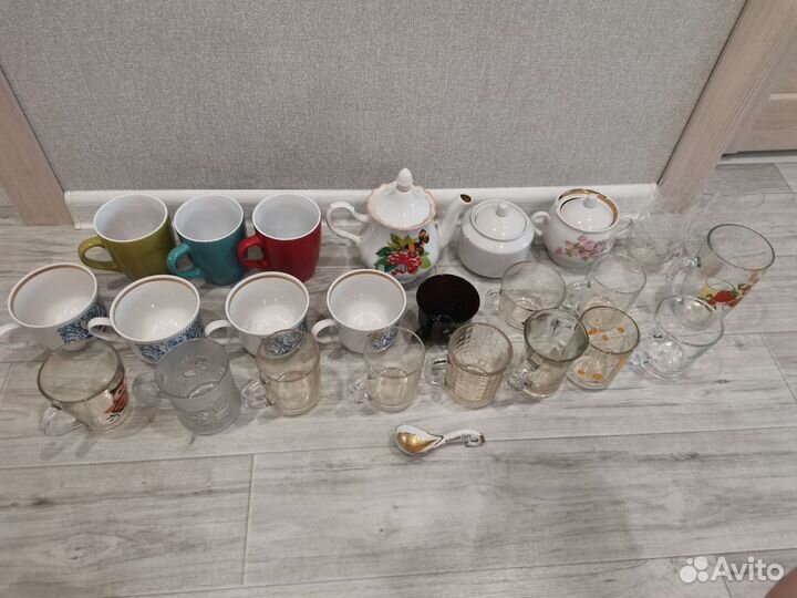 Продам посуду, чашки, супники, рыбницы,кружки