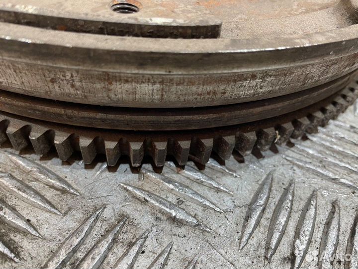 Маховик, BMW 5 E39 2002