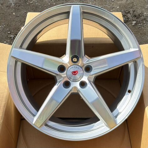 Литые диски Sakura Wheels 181 7.5×R17 5×100