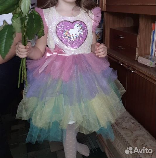Продам платье на девочку