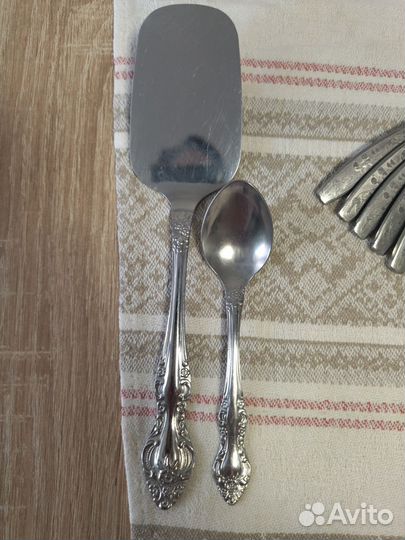 Столовые приборы