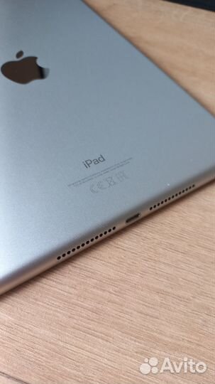 Продам Б У iPad 2017