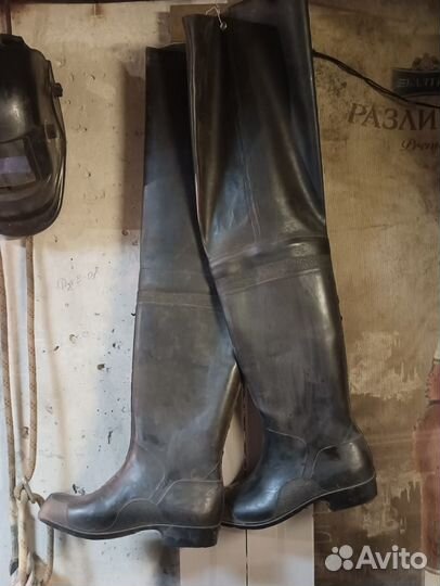Сапоги болотники