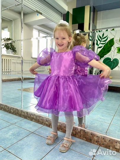 Платья детские новые 110-122