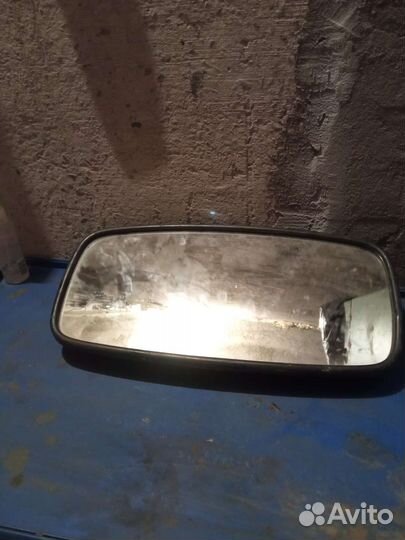Боковое зеркало на камаз