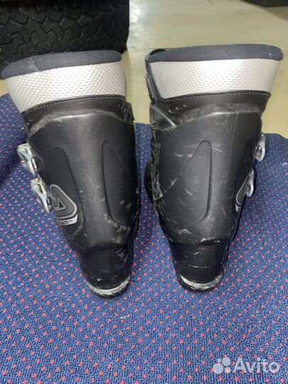 Горнолыжные ботинки