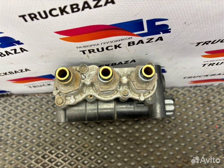 1889795 Кран уровня пола главный Scania 6-series