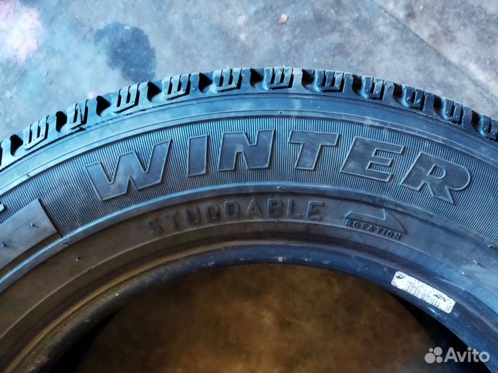 Pirelli Chrono Winter 195/70 R15C 104R