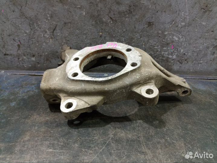 Кулак поворотный Nissan Teana J32