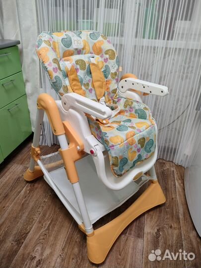 Стульчик для кормления happy baby william light