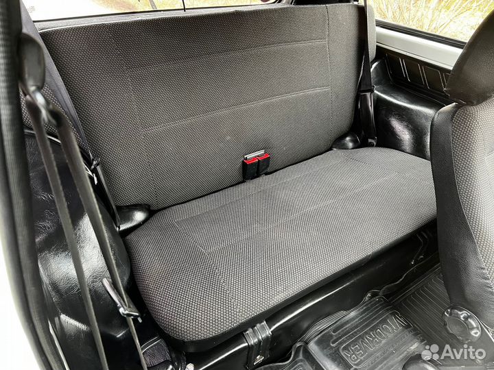 LADA 4x4 (Нива) 1.7 МТ, 2011, 141 000 км