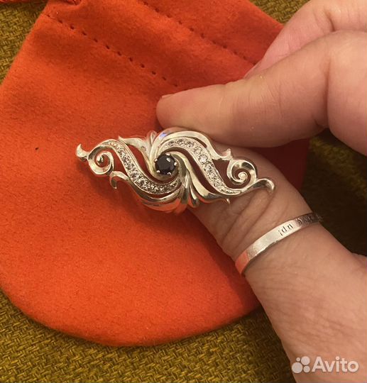 Серебряное кольцо