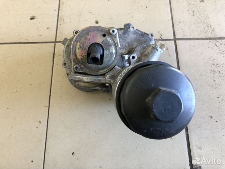 Корпус масляного фильтра Audi A6 C5 2.5 TDI