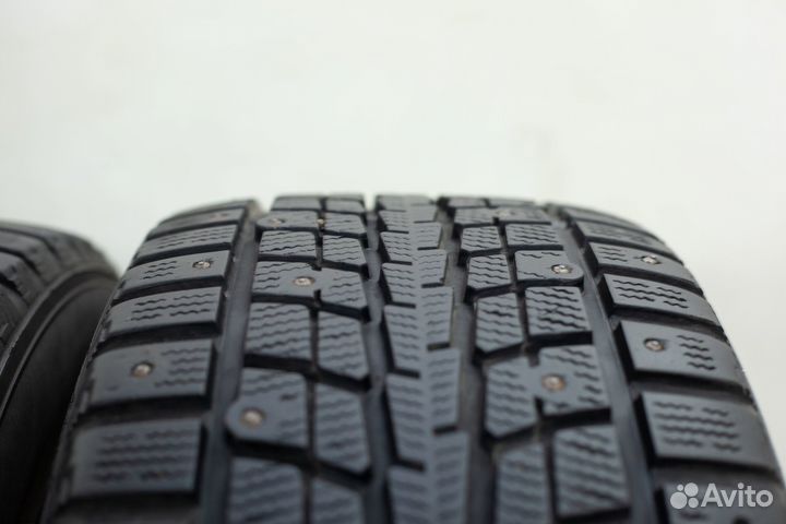 Dunlop SP Winter Ice 01 225/55 R18 98T