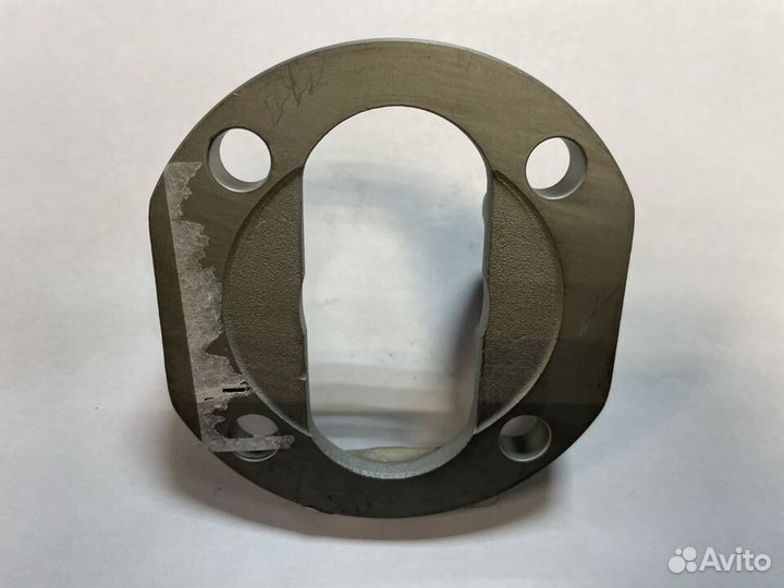 Фланец переднего кардана 24х62 Mercedes w221