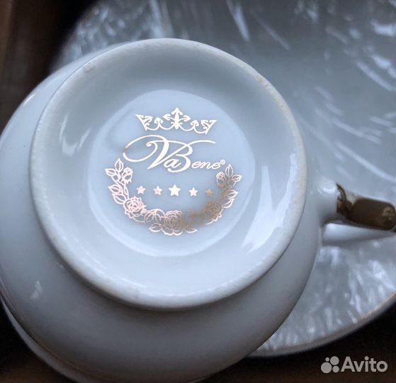 Сервиз чайный (чайные пары) белый с золотом