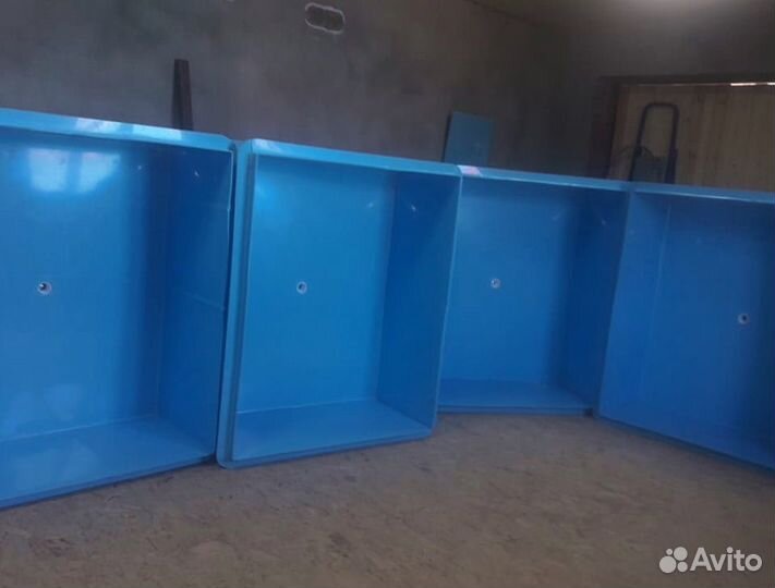 Емкость для рыбы и раков