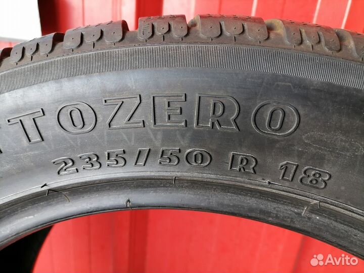 Pirelli Sottozero Winter 240 235/50 R18