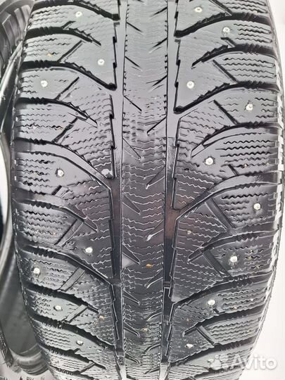 Bridgestone Ice Cruiser 7000 235/55 R19 101T