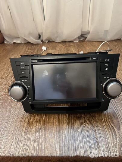 Штатное головное устройство