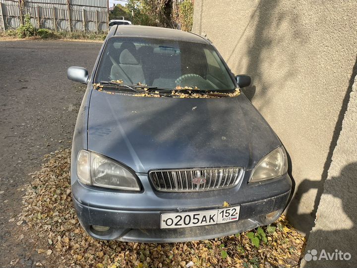 В разборе Kia carens 2002 МКПП