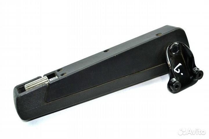 Подлокотник водительского сиденья, левый MAN TGA 1