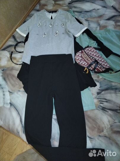 Пакетом женские вещи пакетом. На брони до 18:00