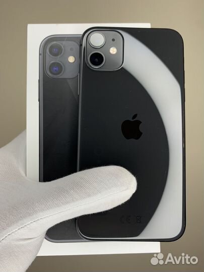 iPhone 11, 64 ГБ