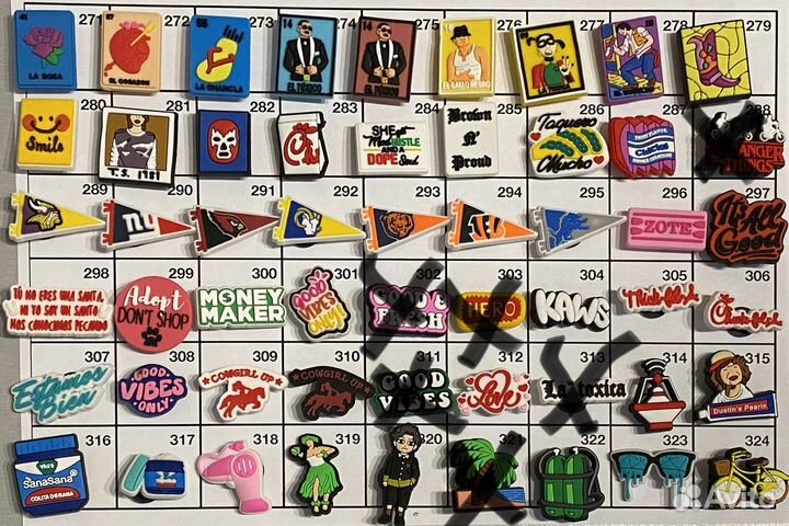 Джибитсы для кроксов Crocs значки в ассортименте