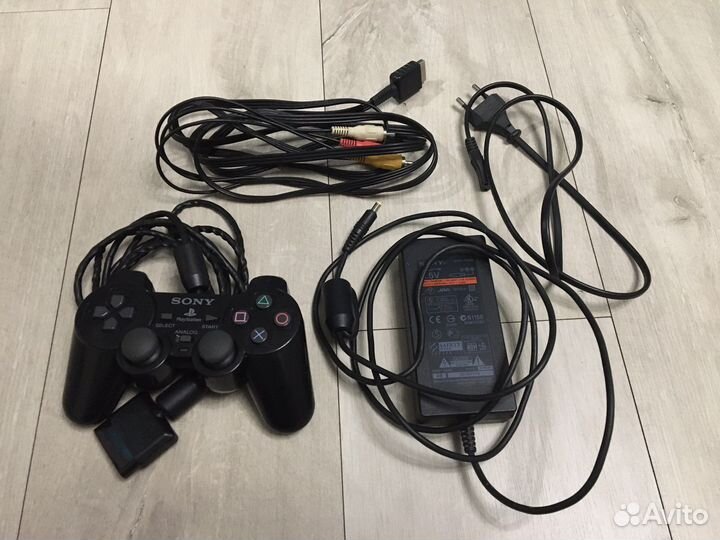 Sony Playstation и аксессуары