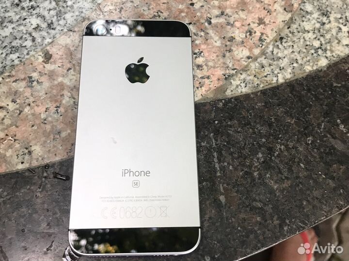 iPhone se 32gb
