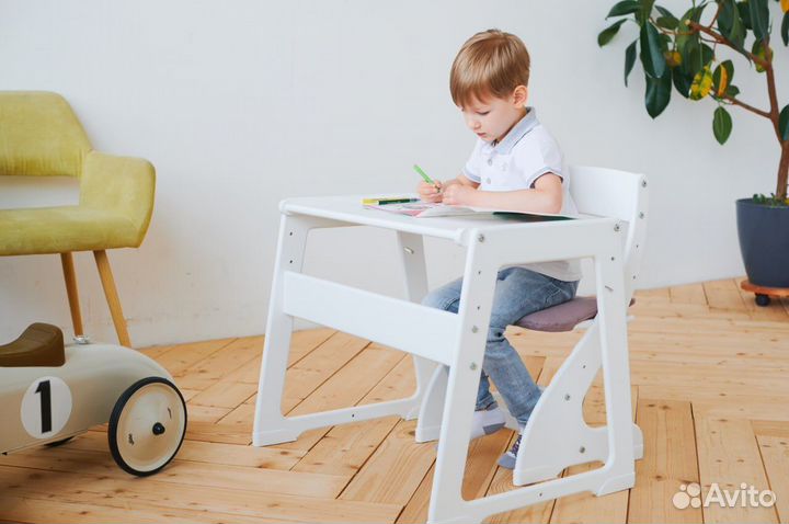 Растущий стол и стул детский
