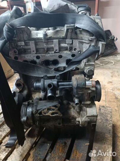 Двигатель SMART Forfour 1