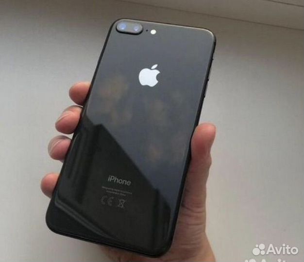 iPhone 8 Plus, 64 ГБ
