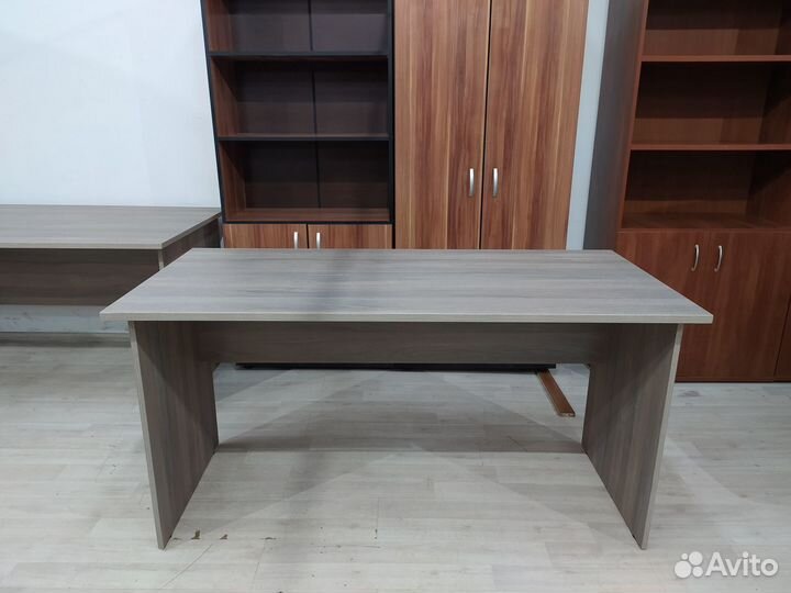 Офисная мебель серии Лидер (вяз). Новый