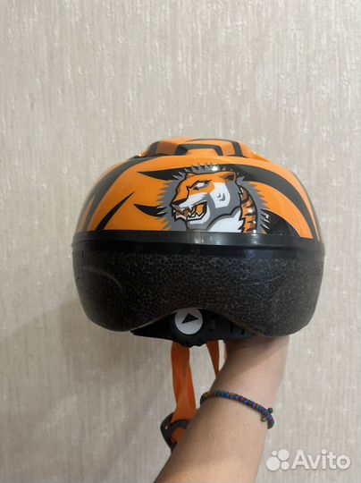 Новый защитный велосипедный шлем Stern