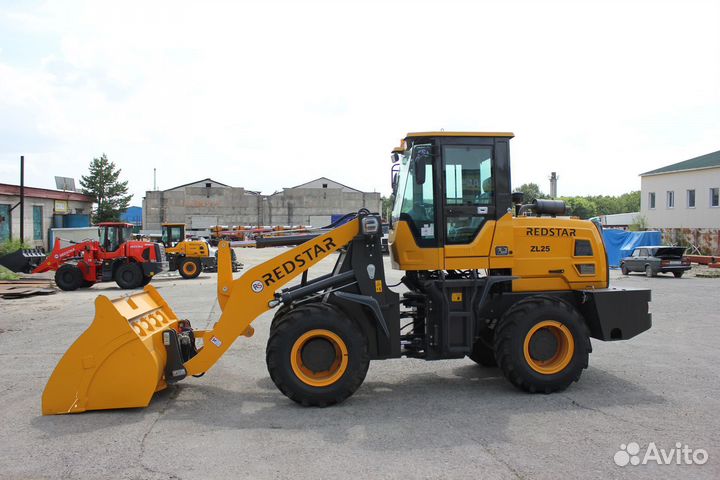 Фронтальный погрузчик Redstar ZL25, 2023