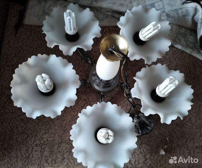 Люстра на цепи