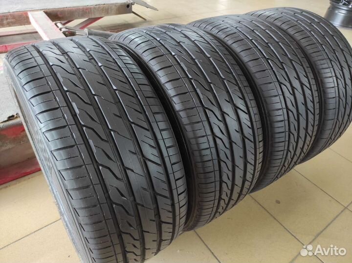 Landsail LS588 UHP 255/45 R18