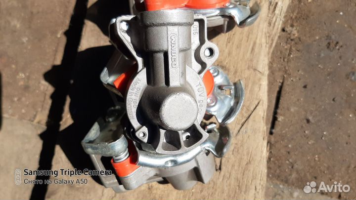 Соединитель воздуха